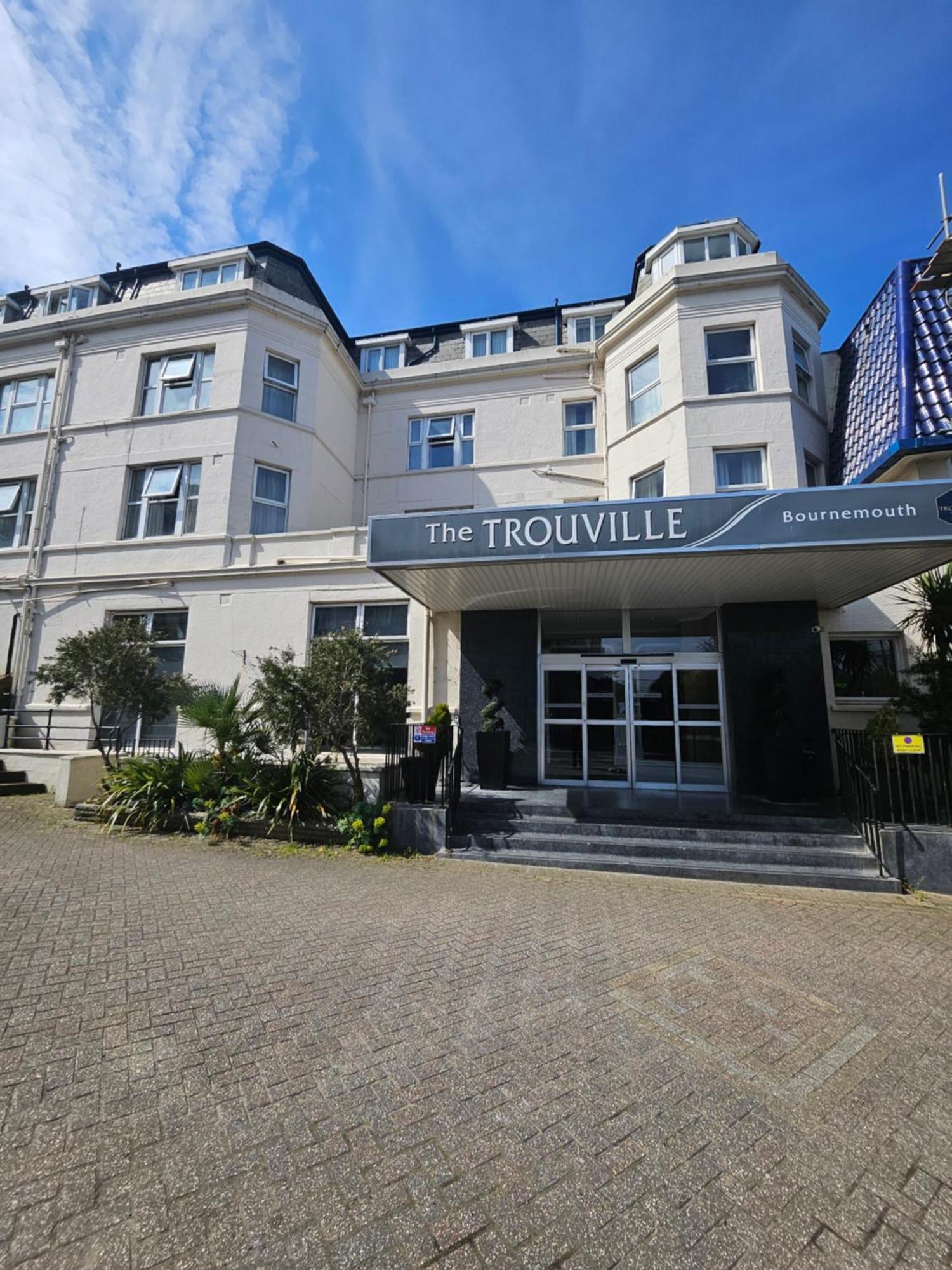 The Trouville Bournemouth Buitenkant foto